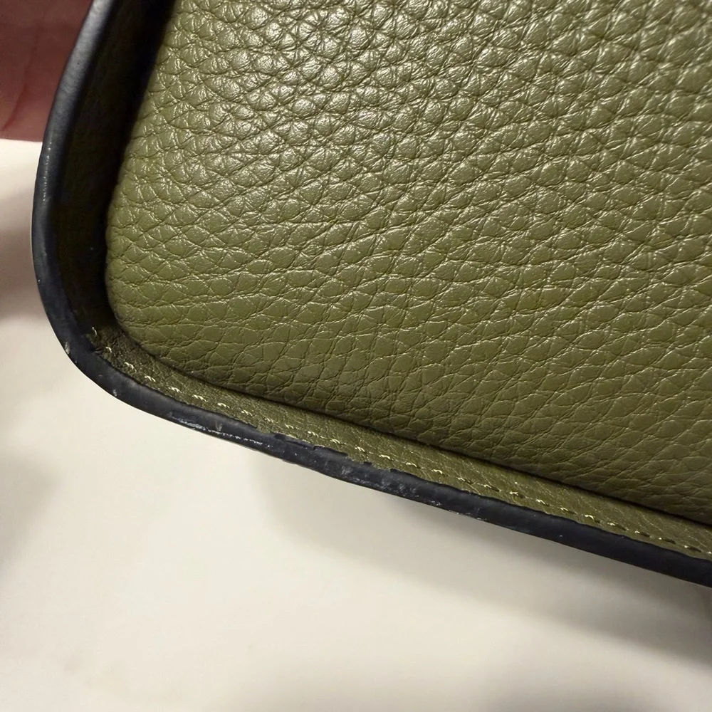 The Horse Clementine Bag in Olive - Picture 2 of 5